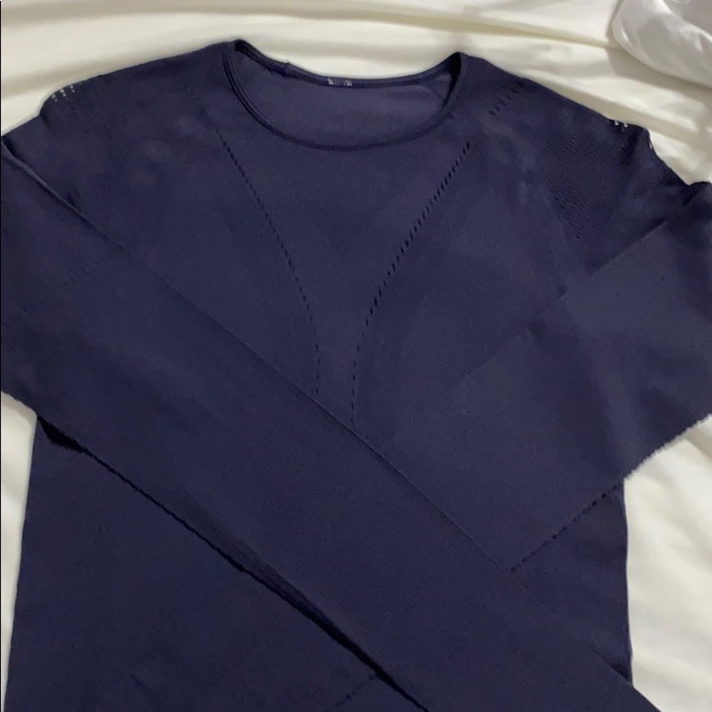 Lululemon long sleeve top